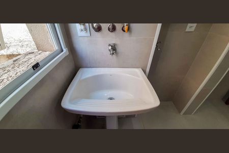 Apartamento para alugar com 46m², 2 quartos e 1 vaga Apartamento para alugar com 46m², 2 quartos e 1 vagaÁrea de Serviço