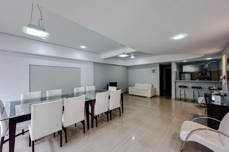 Apartamento para alugar com 55m², 2 quartos e 1 vagaÁrea comum