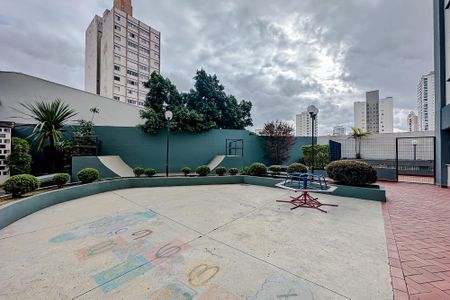 Apartamento para alugar com 55m², 2 quartos e 1 vagaÁrea comum