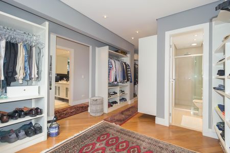 Apartamento à venda com 137m², 3 quartos e 5 vagasSuíte 2