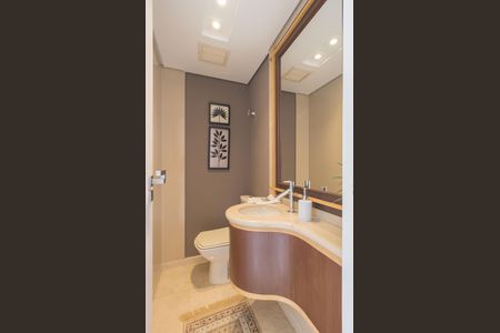 Apartamento à venda com 137m², 3 quartos e 5 vagasLavabo