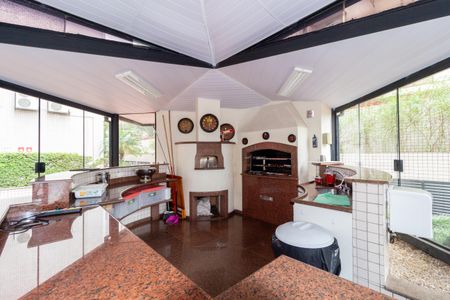 Apartamento à venda com 137m², 3 quartos e 5 vagasChurrasqueira