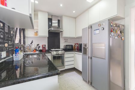 Apartamento à venda com 137m², 3 quartos e 5 vagasCozinha