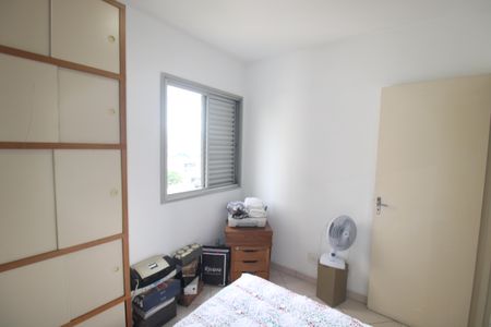 Apartamento à venda com 65m², 3 quartos e 1 vagaQuarto 2