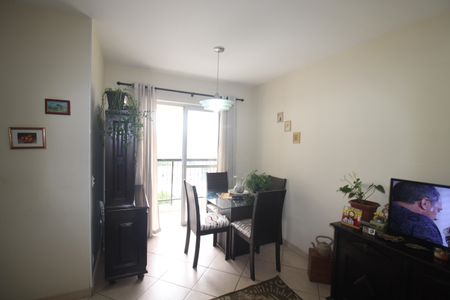 Apartamento à venda com 65m², 3 quartos e 1 vagaSala