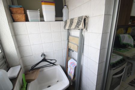 Apartamento à venda com 65m², 3 quartos e 1 vagaÁrea de Serviço