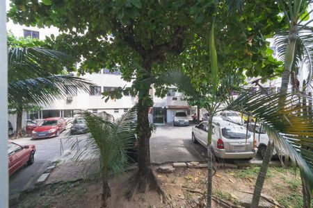 Apartamento à venda com 55m², 2 quartos e 1 vaga Apartamento à venda com 55m², 2 quartos e 1 vagaVista da Área de Serviço