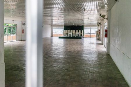 Apartamento à venda com 55m², 2 quartos e 1 vaga Apartamento à venda com 55m², 2 quartos e 1 vagaÁrea comum - Salão de festas