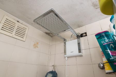 Apartamento à venda com 55m², 2 quartos e 1 vaga Apartamento à venda com 55m², 2 quartos e 1 vagaBanheiro