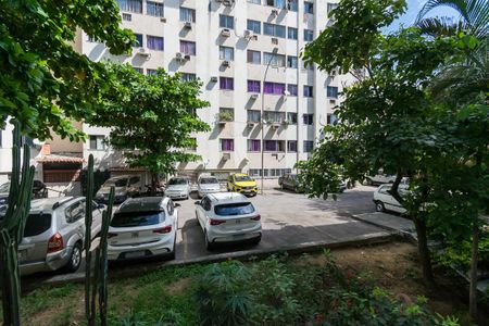 Apartamento à venda com 55m², 2 quartos e 1 vaga Apartamento à venda com 55m², 2 quartos e 1 vagaVista do Quarto 2