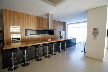 Apartamento para alugar com 60m², 2 quartos e 2 vagas Apartamento para alugar com 60m², 2 quartos e 2 vagasÁrea Comum - Salão de Festas 2