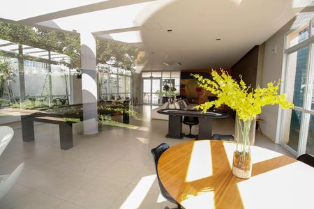 Apartamento para alugar com 60m², 2 quartos e 2 vagas Apartamento para alugar com 60m², 2 quartos e 2 vagasÁrea Comum - Sala de Jogos