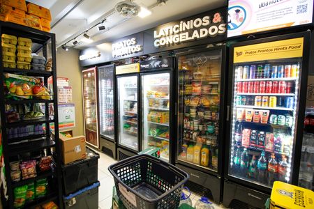 Apartamento para alugar com 60m², 2 quartos e 2 vagas Apartamento para alugar com 60m², 2 quartos e 2 vagasÁrea Comum - Mini Mercado