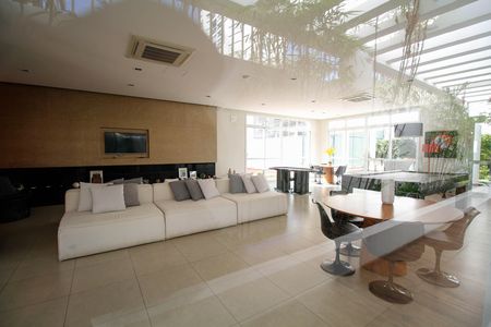 Apartamento para alugar com 60m², 2 quartos e 2 vagas Apartamento para alugar com 60m², 2 quartos e 2 vagasÁrea Comum - Sala de Jogos