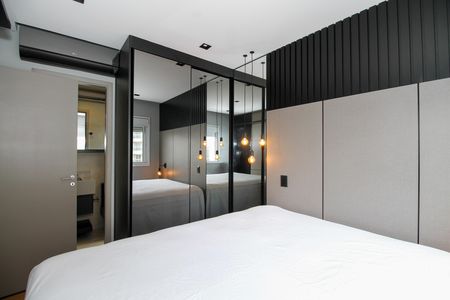 Apartamento para alugar com 60m², 2 quartos e 2 vagas Apartamento para alugar com 60m², 2 quartos e 2 vagasSuíte
