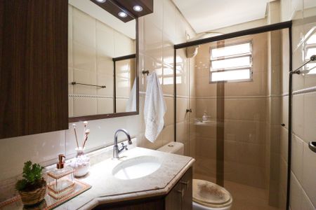 Apartamento à venda com 70m², 2 quartos e 2 vagasBanheiro Social