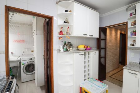 Apartamento à venda com 70m², 2 quartos e 2 vagasCozinha e Área de Serviço