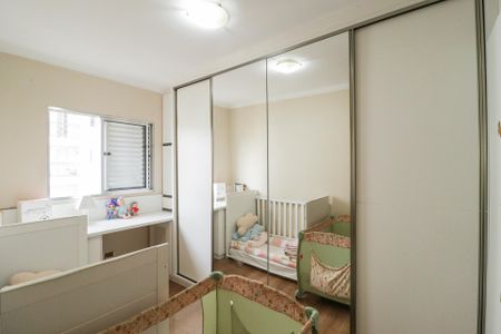 Apartamento à venda com 70m², 2 quartos e 2 vagasQuarto 