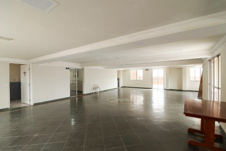 Apartamento à venda com 70m², 2 quartos e 2 vagasSalão de Festas