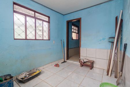 Casa à venda com 650m², 2 quartos e 2 vagas Casa à venda com 650m², 2 quartos e 2 vagasEdícula