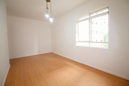 Apartamento à venda com 53m², 2 quartos e sem vaga Apartamento à venda com 53m², 2 quartos e sem vagaSala