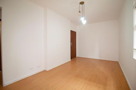 Apartamento à venda com 53m², 2 quartos e sem vaga Apartamento à venda com 53m², 2 quartos e sem vagaSala