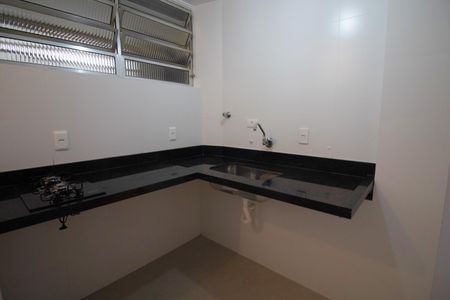 Apartamento à venda com 53m², 2 quartos e sem vaga Apartamento à venda com 53m², 2 quartos e sem vagaCozinha