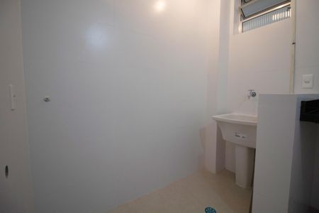 Apartamento à venda com 53m², 2 quartos e sem vaga Apartamento à venda com 53m², 2 quartos e sem vagaÁrea de Serviço