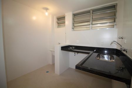 Apartamento à venda com 53m², 2 quartos e sem vaga Apartamento à venda com 53m², 2 quartos e sem vagaCozinha