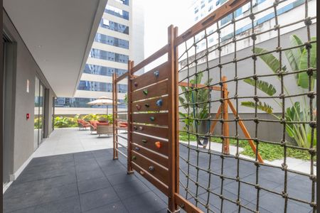 Apartamento à venda com 80m², 2 quartos e 2 vagasÁrea comum - Playground