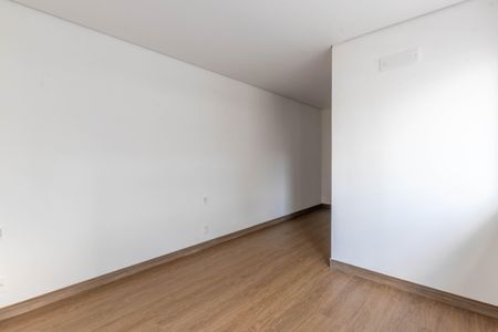 Apartamento à venda com 80m², 2 quartos e 2 vagasSuíte 2