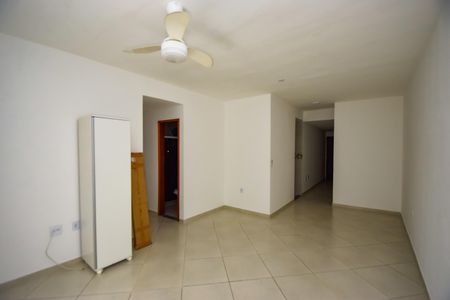 Apartamento à venda com 88m², 3 quartos e 1 vagaSala