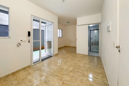 Studio à venda com 38m², 1 quarto e sem vaga Studio à venda com 38m², 1 quarto e sem vagaStudio