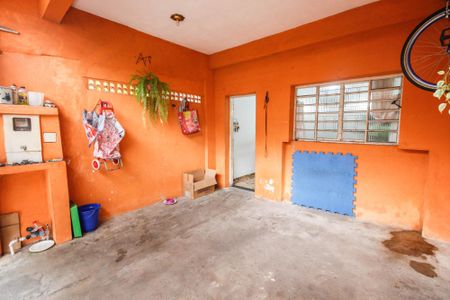 Casa à venda com 180m², 4 quartos e 1 vaga Casa à venda com 180m², 4 quartos e 1 vagaGaragem