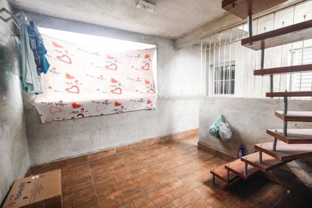 Casa à venda com 180m², 4 quartos e 1 vaga Casa à venda com 180m², 4 quartos e 1 vagaQuintal