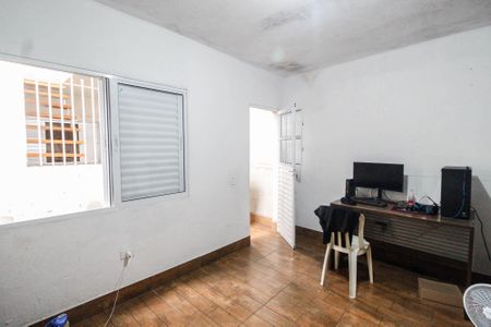 Casa à venda com 180m², 4 quartos e 1 vaga Casa à venda com 180m², 4 quartos e 1 vagaQuarto 1