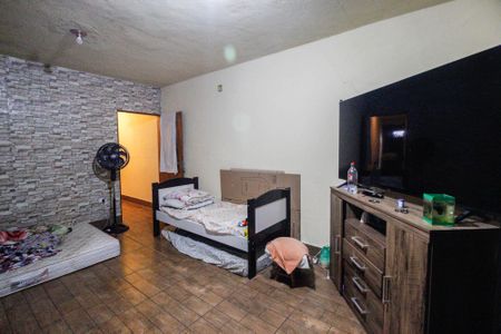 Casa à venda com 180m², 4 quartos e 1 vaga Casa à venda com 180m², 4 quartos e 1 vagaQuarto 3