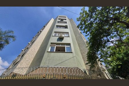 Apartamento para alugar com 70m², 3 quartos e sem vaga Apartamento para alugar com 70m², 3 quartos e sem vagaFachada