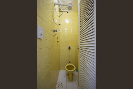 Apartamento para alugar com 70m², 3 quartos e sem vaga Apartamento para alugar com 70m², 3 quartos e sem vagaBanheiro de Serviço