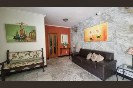 Apartamento para alugar com 70m², 3 quartos e sem vaga Apartamento para alugar com 70m², 3 quartos e sem vagaHall