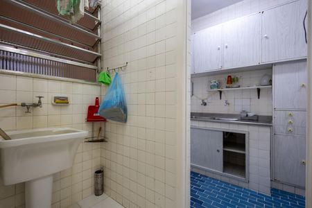 Apartamento para alugar com 70m², 3 quartos e sem vaga Apartamento para alugar com 70m², 3 quartos e sem vagaÁrea de Serviço