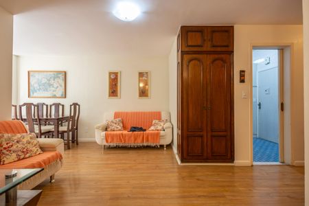 Apartamento para alugar com 70m², 3 quartos e sem vaga Apartamento para alugar com 70m², 3 quartos e sem vagaSala