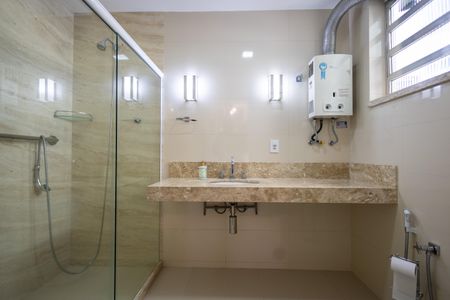 Apartamento para alugar com 70m², 3 quartos e sem vaga Apartamento para alugar com 70m², 3 quartos e sem vagaBanheiro