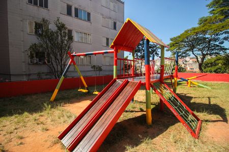 Apartamento à venda com 64m², 3 quartos e 1 vagaÁrea comum