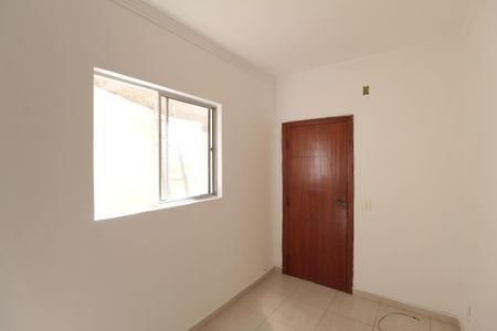 Apartamento para alugar com 40m², 2 quartos e 1 vagaSala