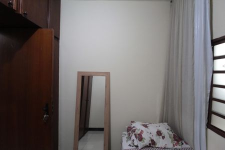 Casa à venda com 150m², 3 quartos e 2 vagasQuarto 2