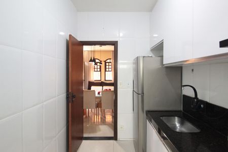 Casa à venda com 150m², 3 quartos e 2 vagasCozinha