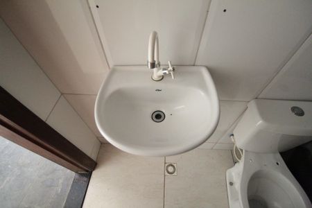 Casa à venda com 150m², 3 quartos e 2 vagasBanheiro de Serviço