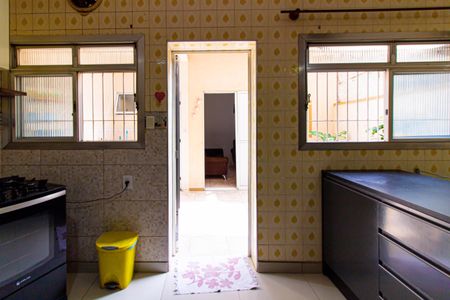 Casa à venda com 104m², 2 quartos e 1 vaga Casa à venda com 104m², 2 quartos e 1 vagaCozinha