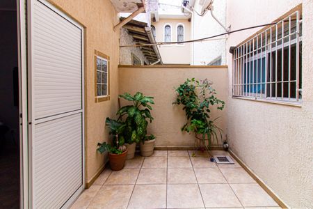 Casa à venda com 104m², 2 quartos e 1 vaga Casa à venda com 104m², 2 quartos e 1 vagaÁrea de Serviço